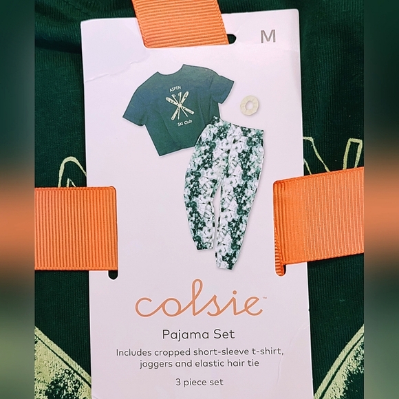 COLSIE BRAND ASPEN SKI CLUB GRAPHIC PRINT MULTI GREENS PAJAMAS WOMENS SIZE  M - Picture 2 of 5